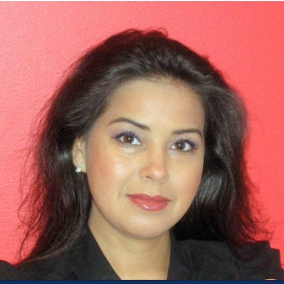 Meet your Posher, Desmonique - Picture 1 of 1